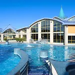 Park By Radisson & 4*