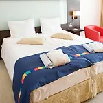 Park By Radisson & Otel 4*