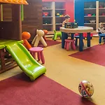 Hotel Park By Radisson & 4*