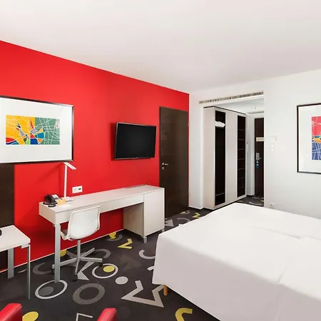 Park By Radisson & Hotel Sarvar