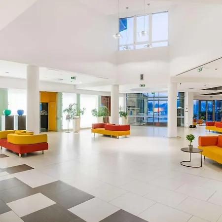 Park By Radisson & Hotel 4*