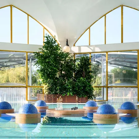 Park By Radisson & 4* Sarvar