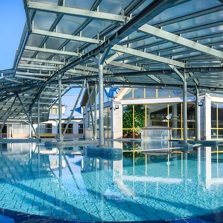 Park By Radisson & Sarvar