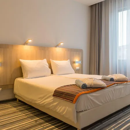 Park By Radisson & 4* Sárvár