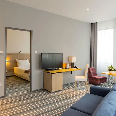 Hotel Park By Radisson & 4*