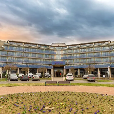 Park By Radisson & Sárvár