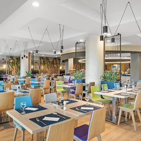 Hotel Park By Radisson &