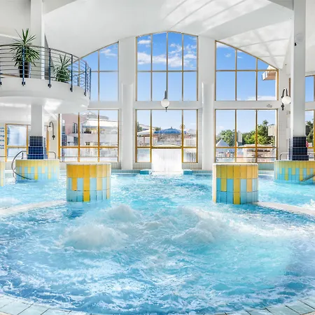 Park By Radisson & Hotel 4*