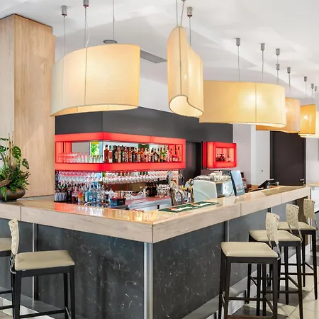 Hotel Park By Radisson &