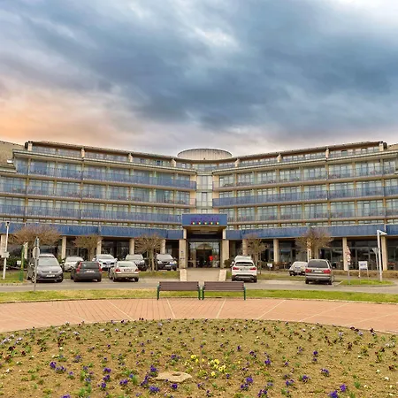 Park By Radisson &