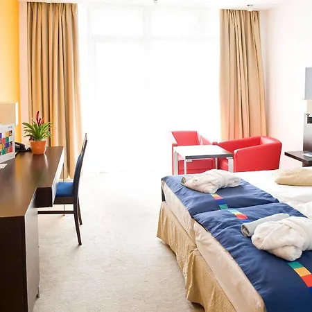 Park By Radisson & 4* Sarvar