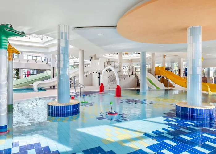 Park By Radisson & Hotel 4*