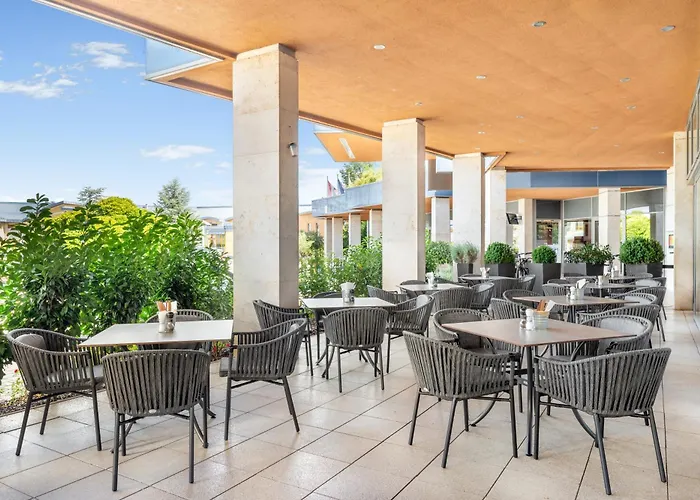 Hotel Park By Radisson & 4*