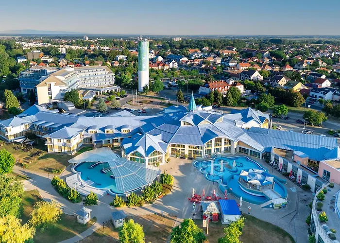 Hotel Park By Radisson & 4*