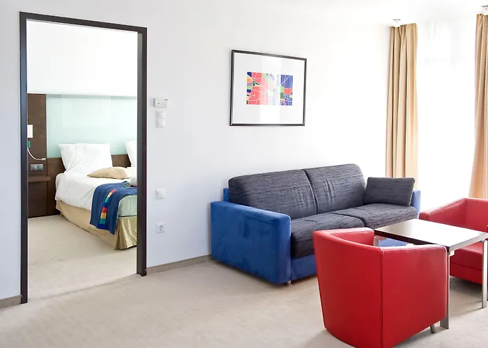 Park By Radisson & 4*