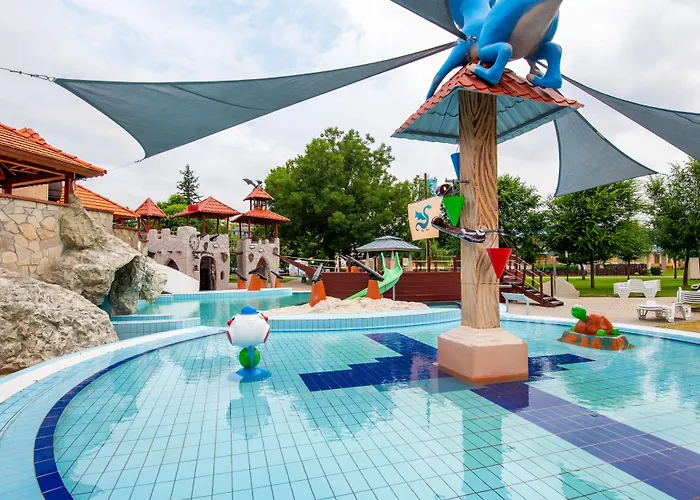 Hotel Park By Radisson & 4*
